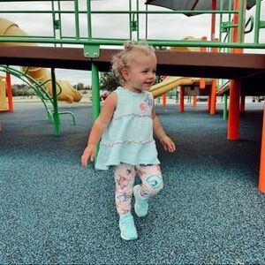 NWOT Mudpie Rainbow Fish Set 24m/2t